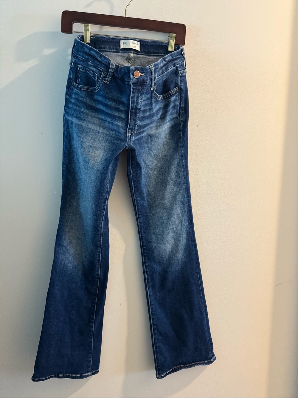 BKE Women's Flare Jeans in Medium Blue Wash - Picture 8 of 8